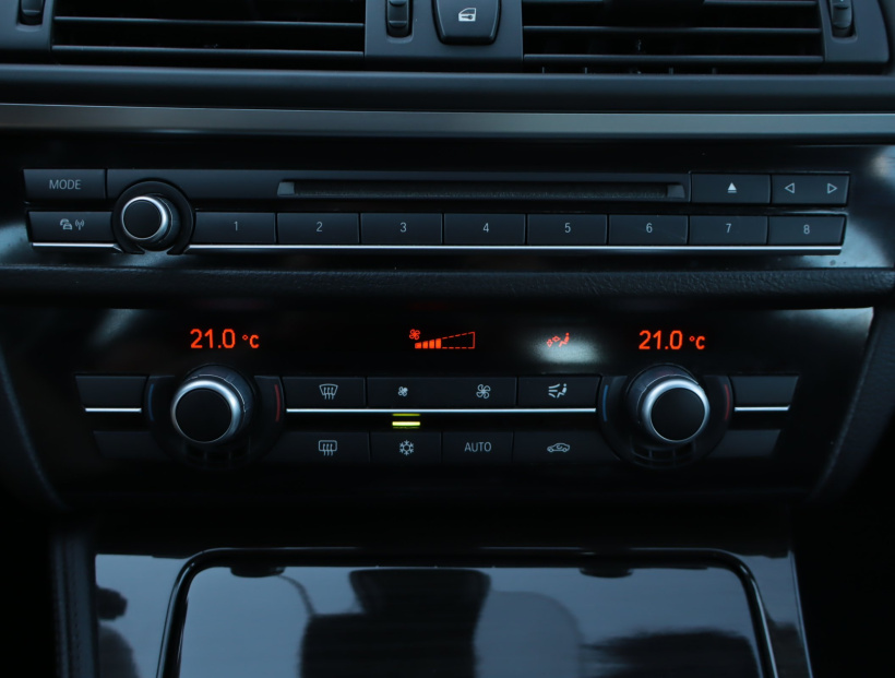 BMW 5, 2011
