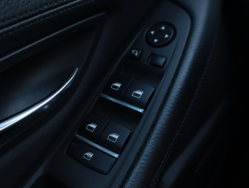 BMW 5, 2011