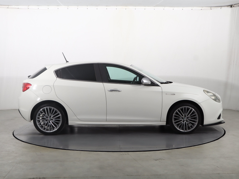 Alfa Romeo Giulietta, 2012