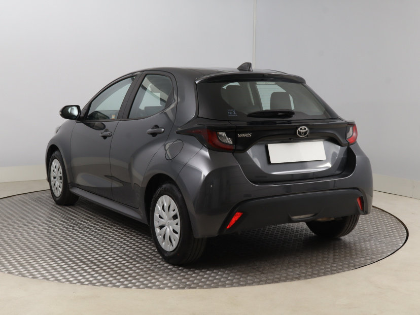 Toyota Yaris, 2024