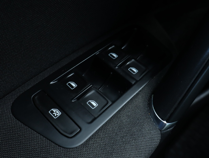 Volkswagen Golf, 2013