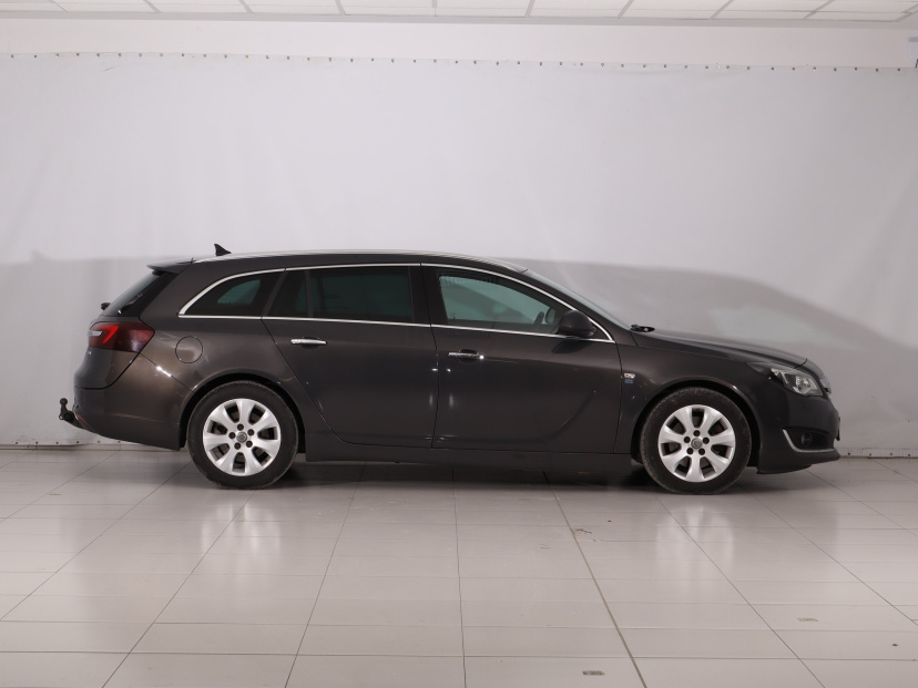 Opel Insignia, 2015