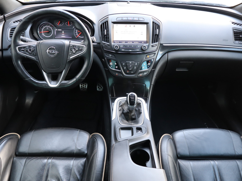 Opel Insignia, 2015