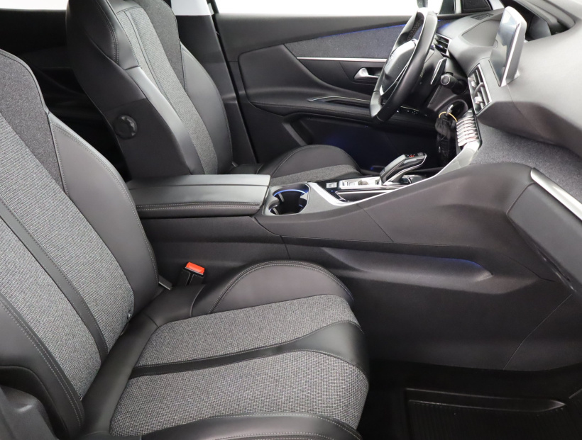 Peugeot 3008, 2018