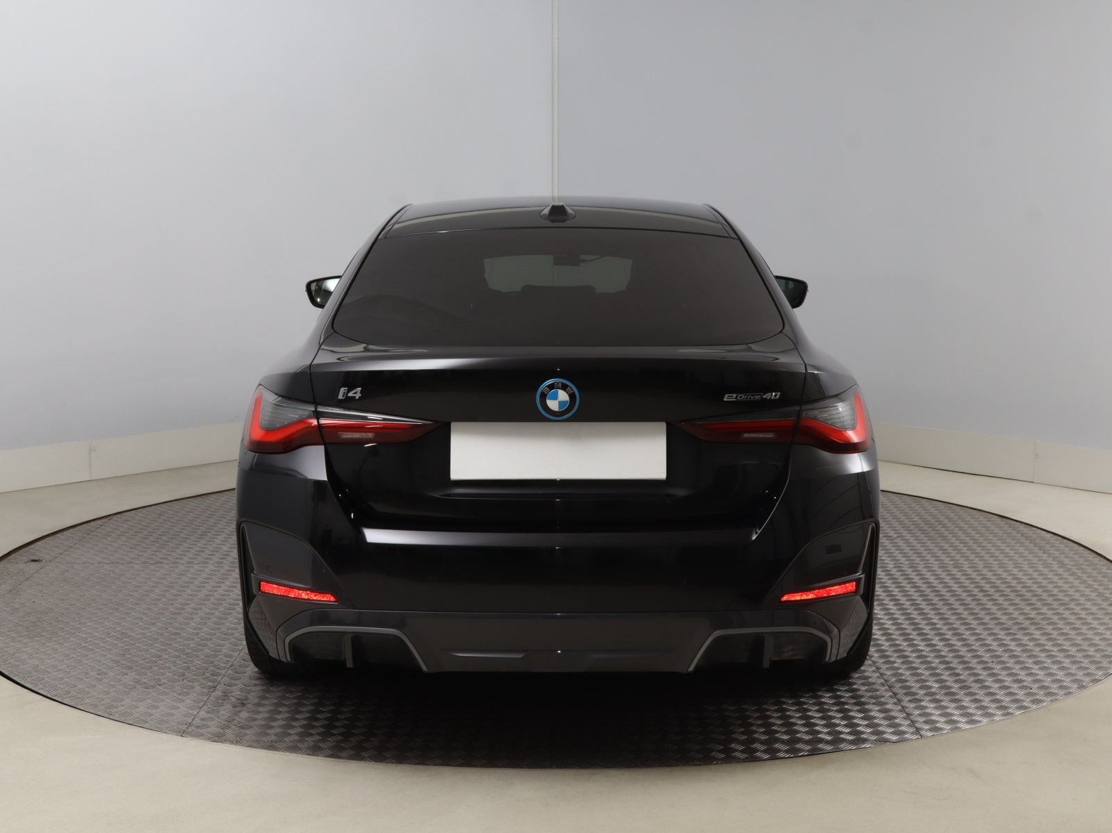 BMW i4 eDrive40, 2022 6
