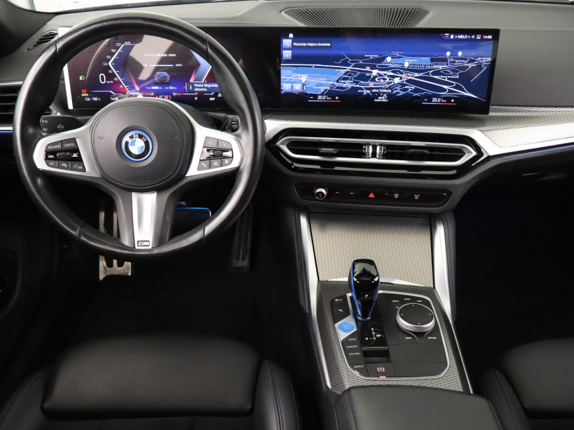 BMW i4, 2022