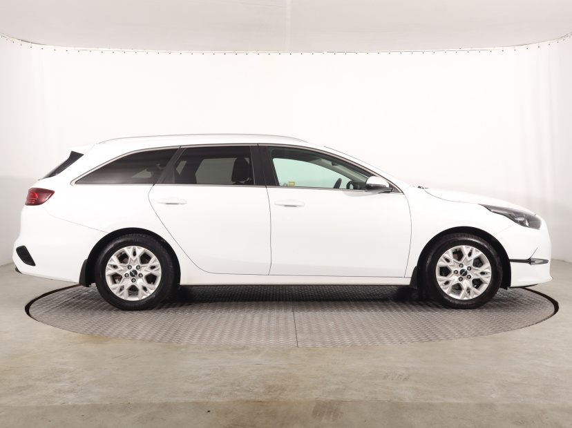 Kia Ceed, 2023