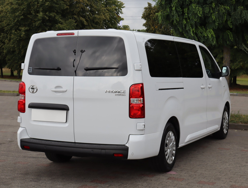Toyota ProAce Verso, 2024