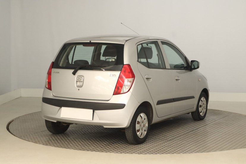 Hyundai i10, 2010