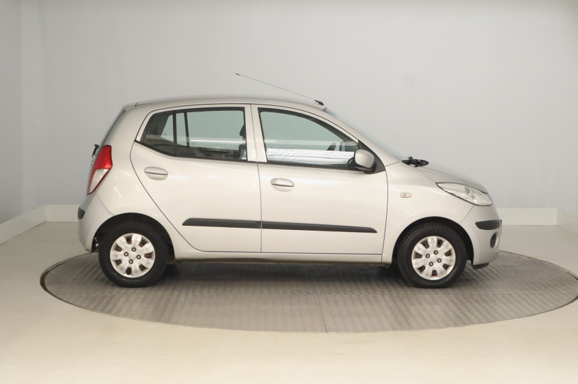 Hyundai i10, 2010