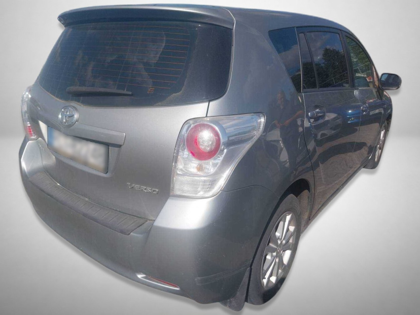 Toyota Verso, 2011