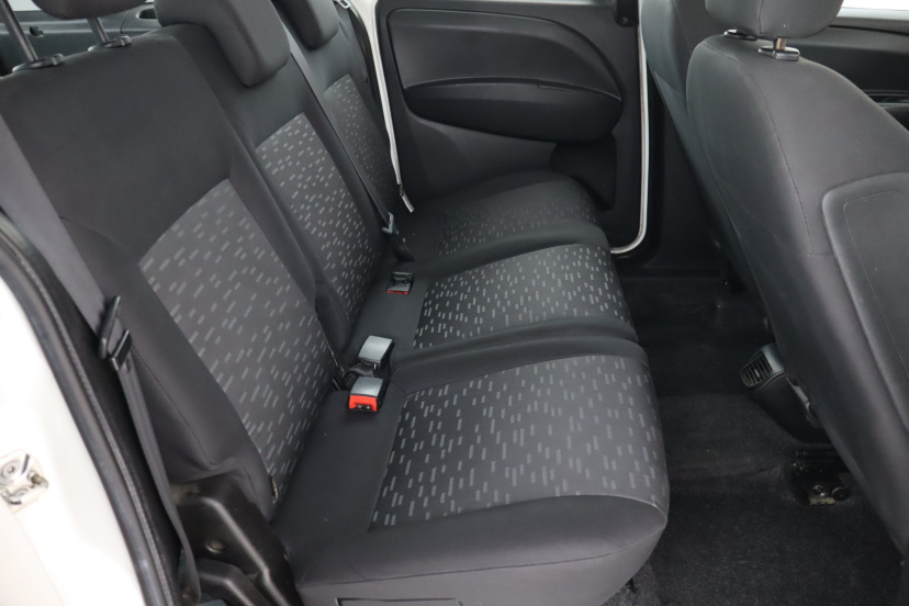 Opel Combo, 2015