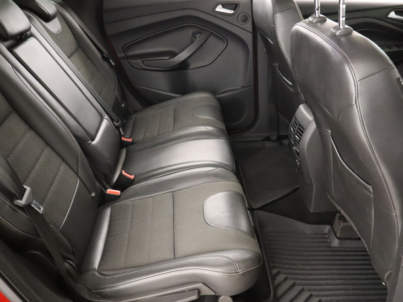 Ford Kuga, 2015