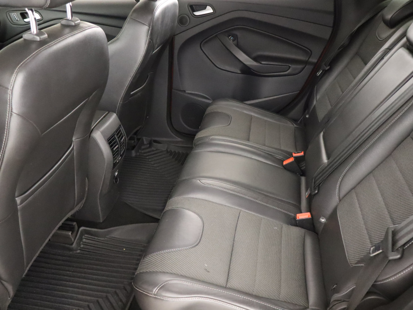 Ford Kuga, 2015