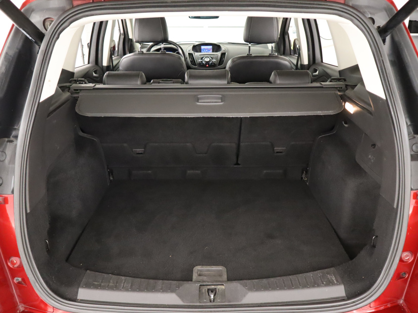 Ford Kuga, 2015