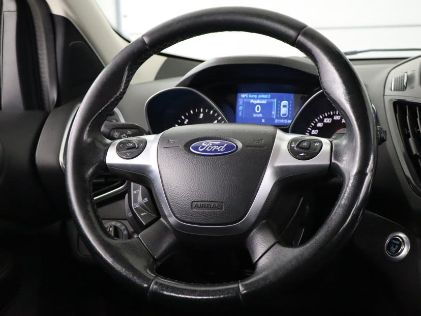 Ford Kuga, 2015