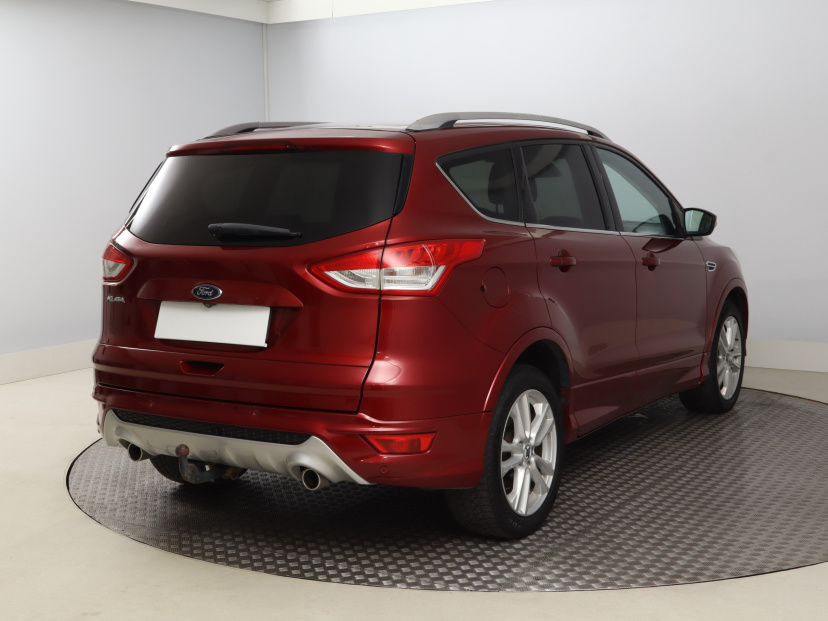 Ford Kuga, 2015