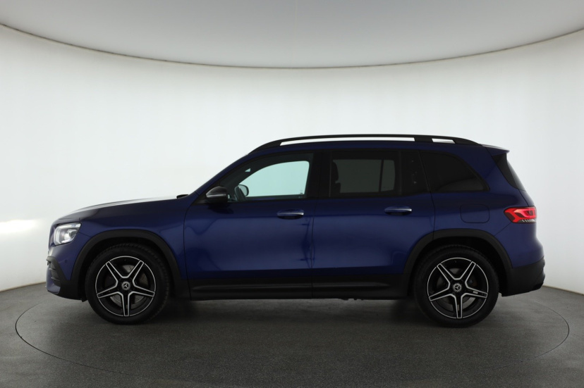 Mercedes-Benz GLB, 2021