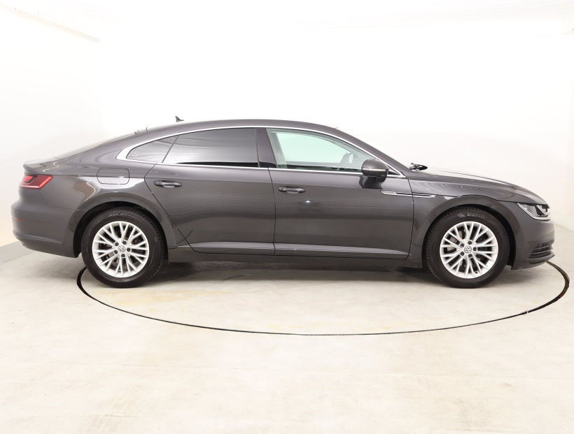 Volkswagen Arteon, 2018
