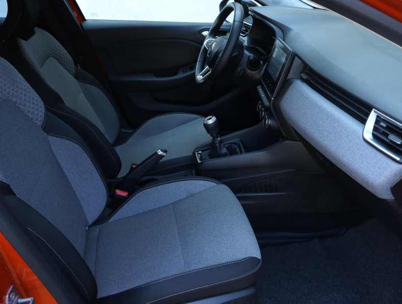 Renault Clio, 2024