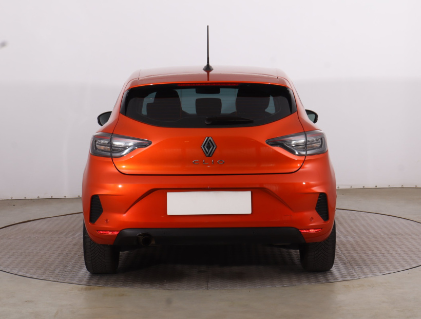 Renault Clio, 2024