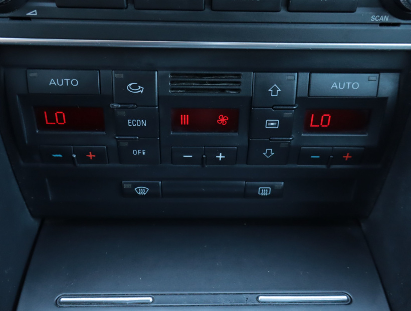 Seat Exeo, 2011