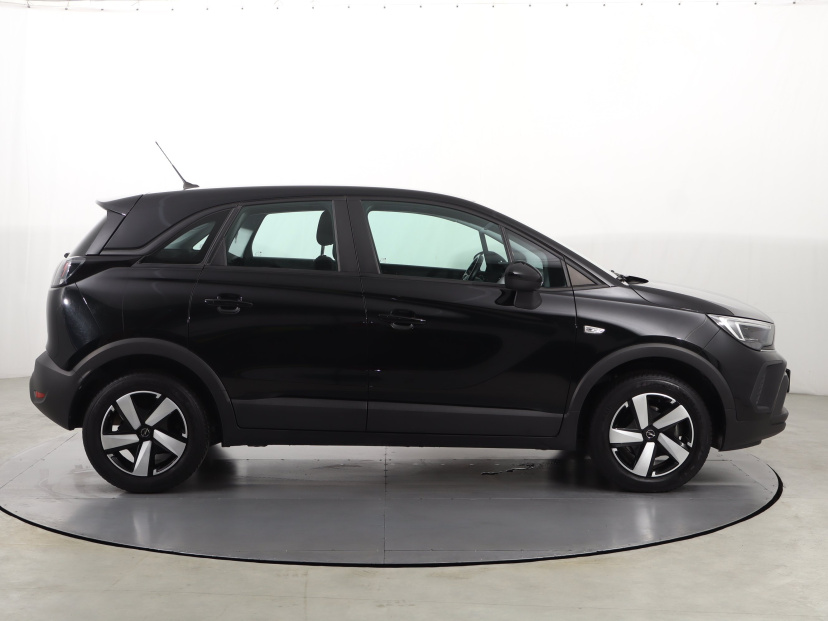 Opel Crossland, 2022
