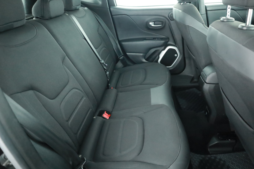 Jeep Renegade, 2016