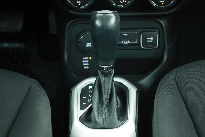 Jeep Renegade, 2016