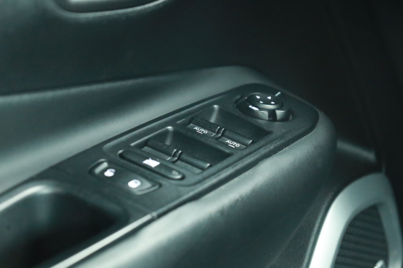 Jeep Renegade, 2016