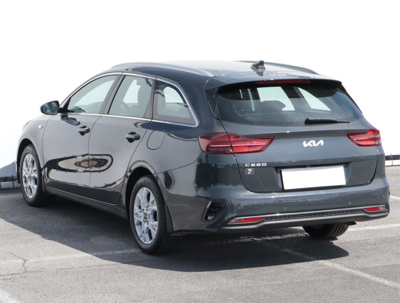Kia Ceed, 2022