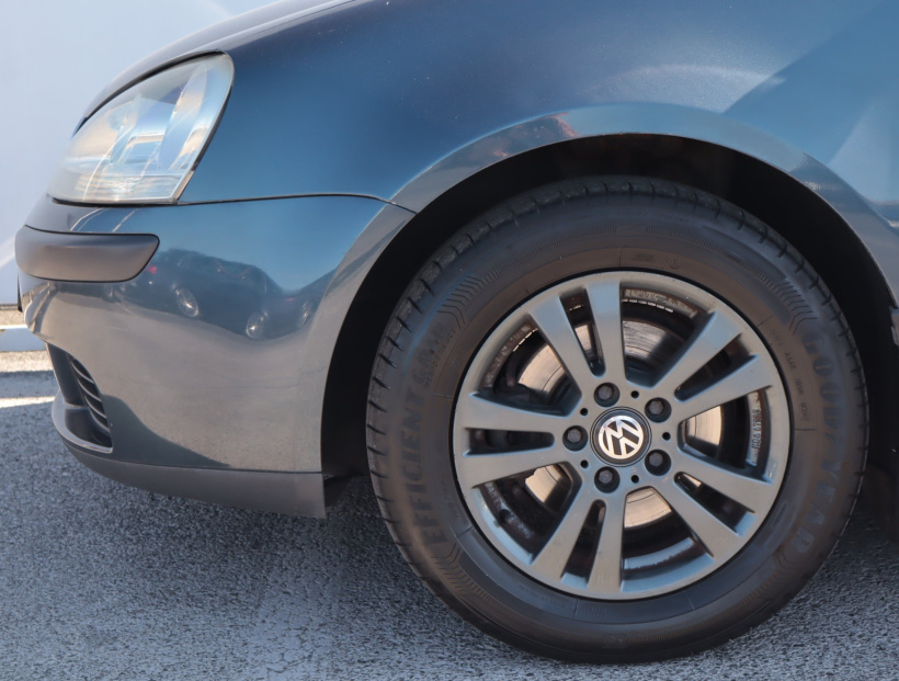 Volkswagen Golf, 2006