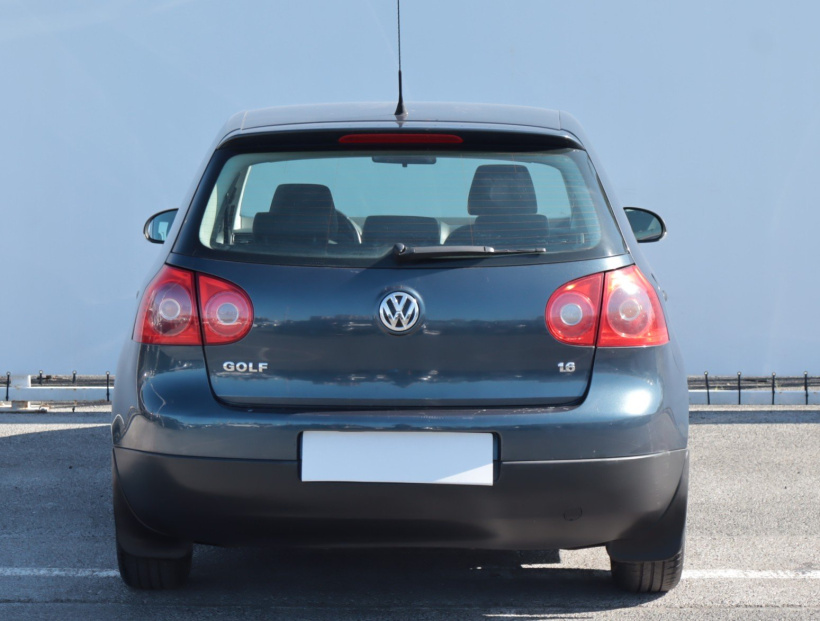 Volkswagen Golf, 2006