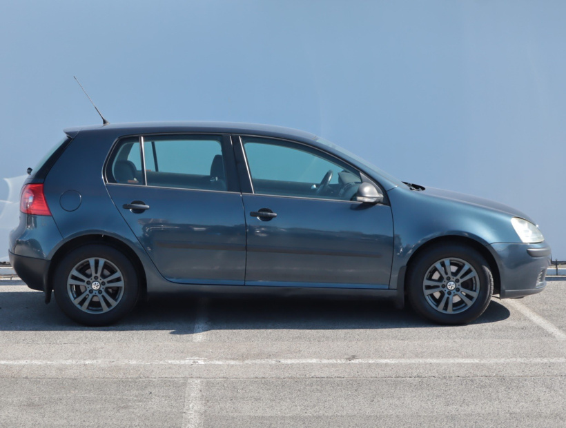 Volkswagen Golf, 2006