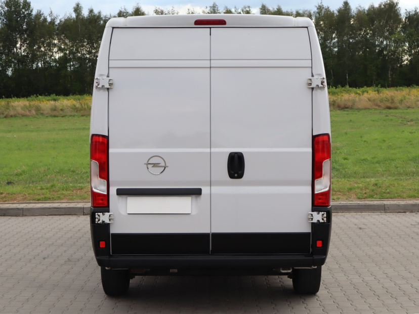 Opel Movano, 2022