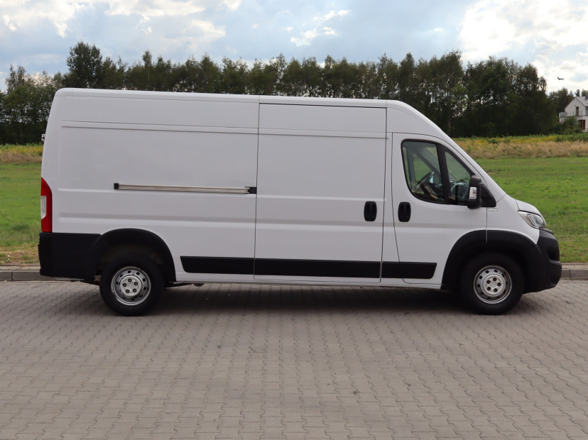 Opel Movano, 2022