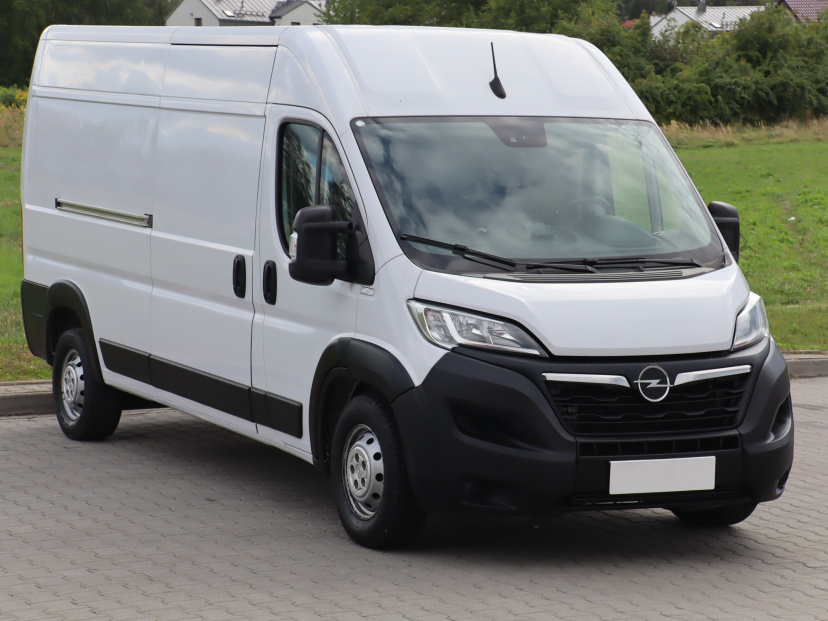 Opel Movano, 2022