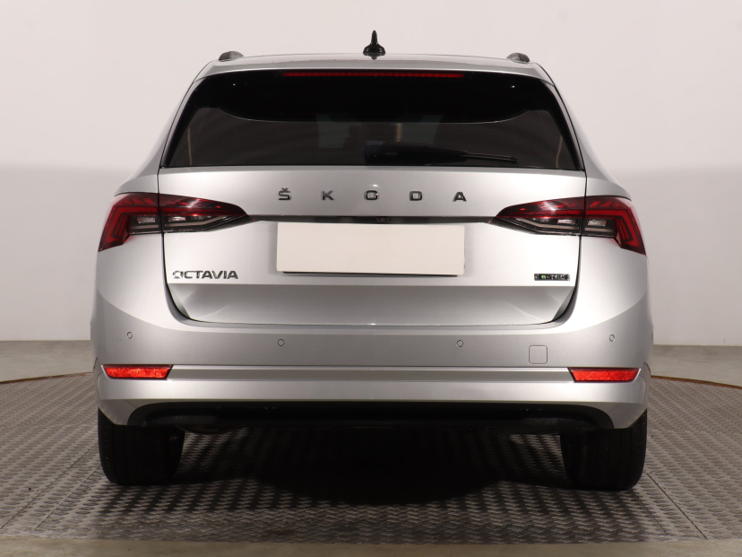 Škoda Octavia, 2022