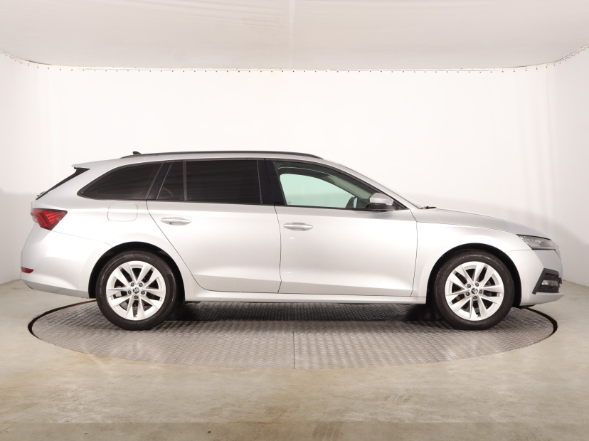 Škoda Octavia, 2022