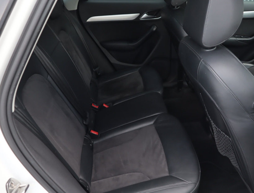 Audi Q3, 2015