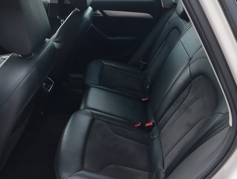 Audi Q3, 2015
