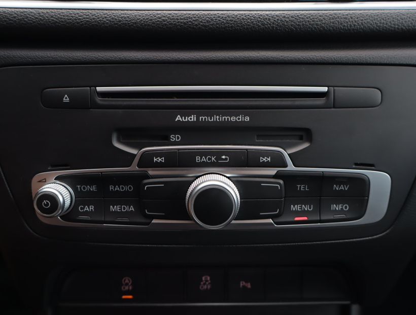Audi Q3, 2015