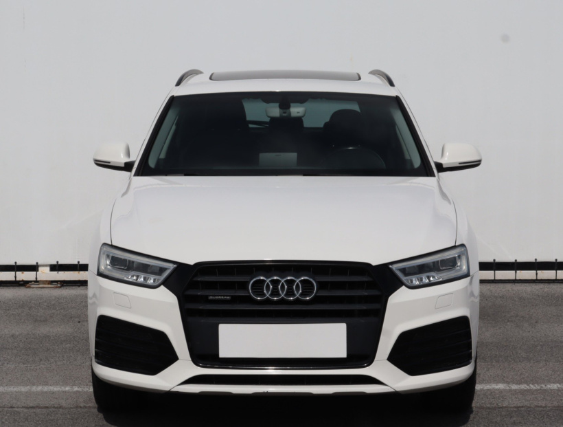 Audi Q3, 2015