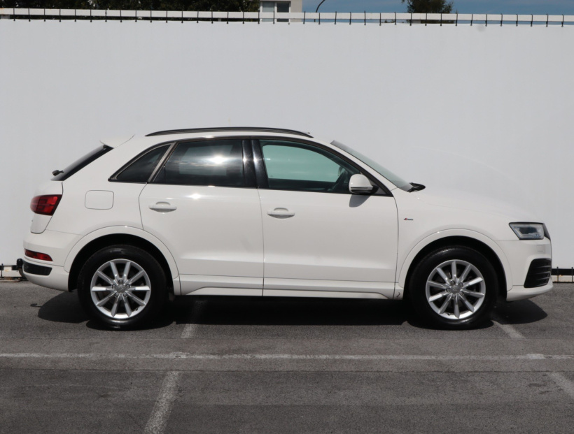 Audi Q3, 2015