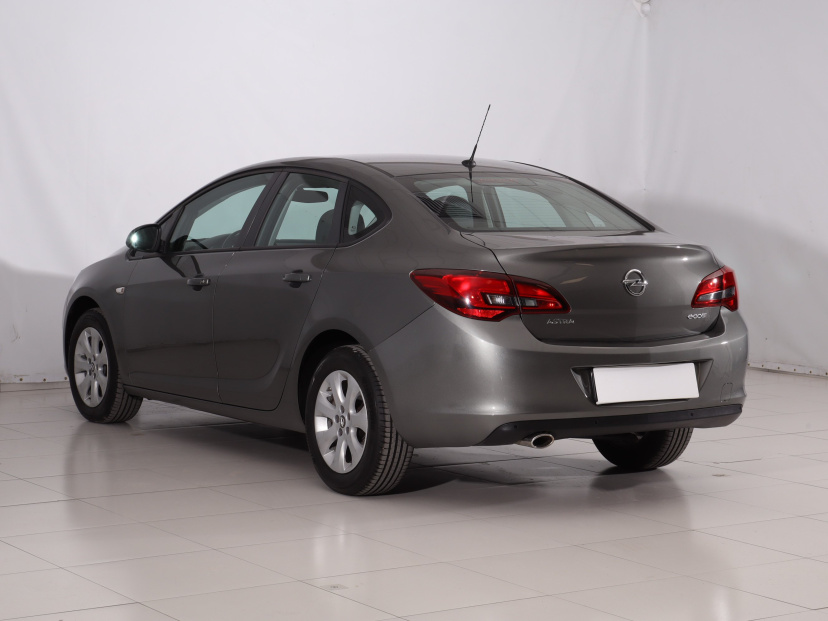 Opel Astra, 2017