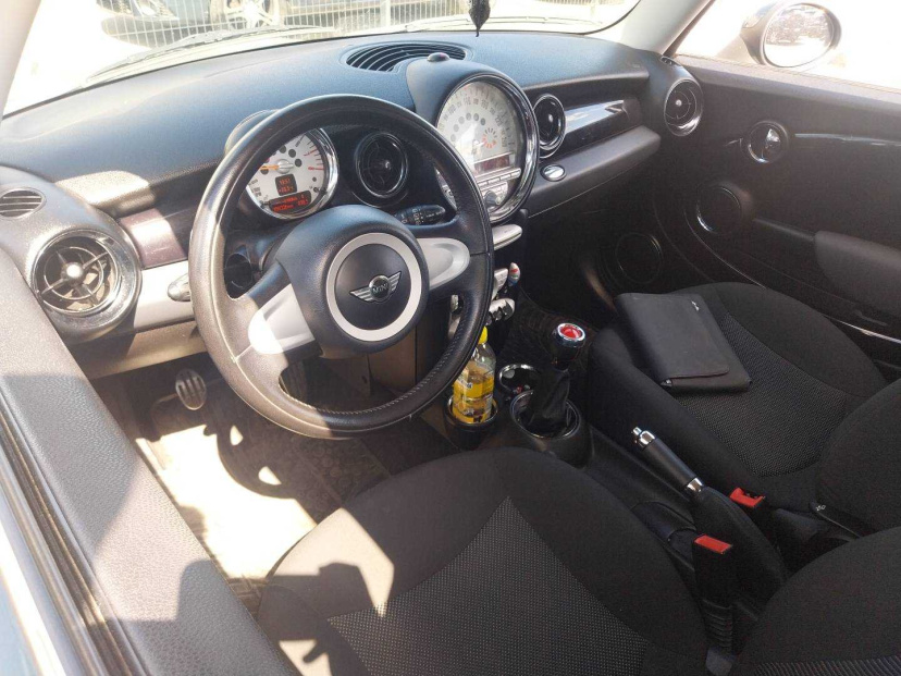 MINI 3-door, 2009