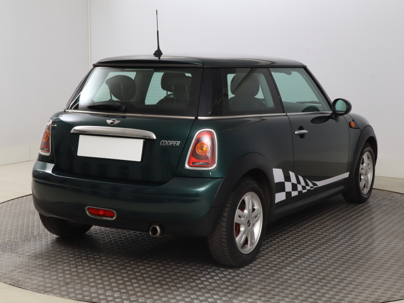 MINI 3-door, 2009