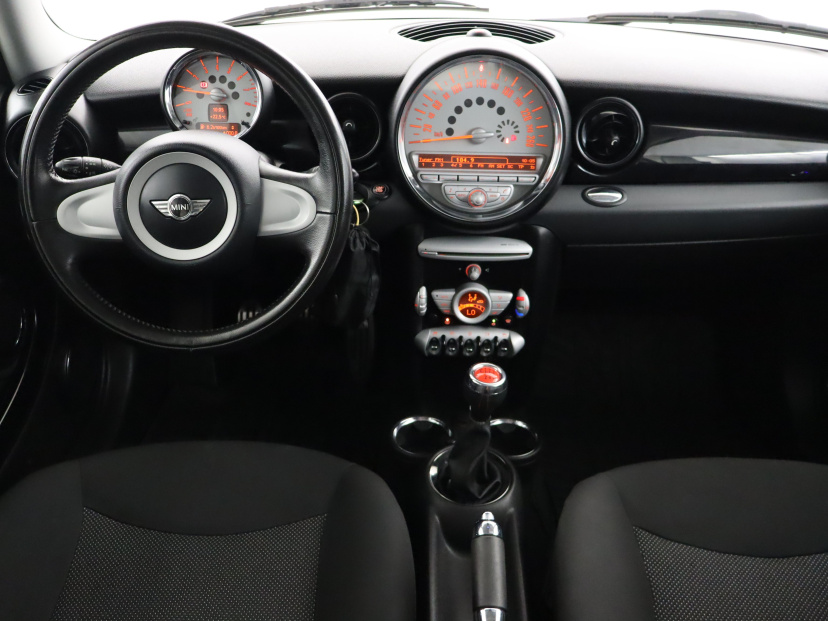 MINI 3-door, 2009
