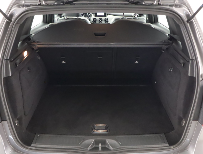 Mercedes-Benz B, 2014