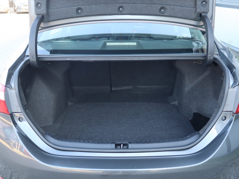 Toyota Corolla, 2013